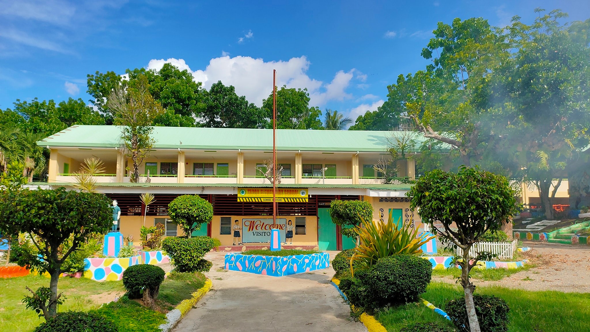 Tapon Elementary School